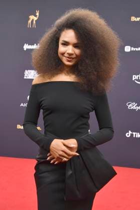 Hannah-Chioma Ekezie bei der 77. Bambi-Verleihung 2025 in den Bavaria Filmstudios. München, 13.11.2025
