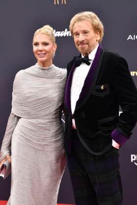Thomas Gottschalk mit Ehefrau Karina Mroß bei der 77. Bambi-Verleihung 2025 in den Bavaria Filmstudios. München, 13.11.2025