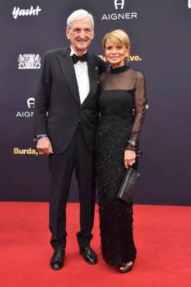 Uschi Glas mit Ehemann Dieter Hermann bei der 77. Bambi-Verleihung 2025 in den Bavaria Filmstudios. München, 13.11.2025