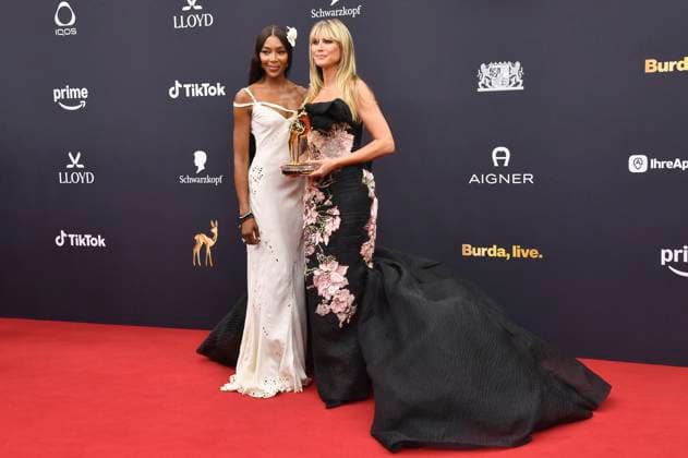 Naomi Campbell und Heidi Klum bei der 77. Bambi-Verleihung 2025 in den Bavaria Filmstudios. München, 13.11.2025