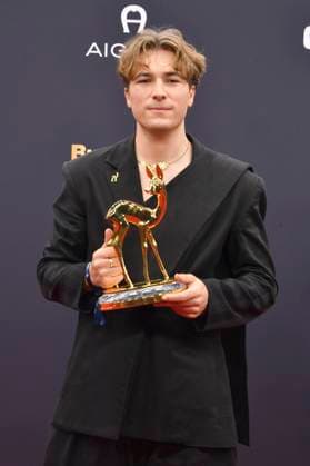 Fionn Ferreira bei der 77. Bambi-Verleihung 2025 in den Bavaria Filmstudios. München, 13.11.2025