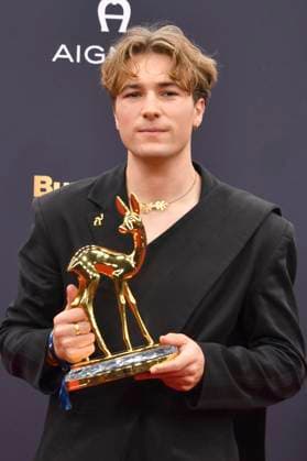 Fionn Ferreira bei der 77. Bambi-Verleihung 2025 in den Bavaria Filmstudios. München, 13.11.2025