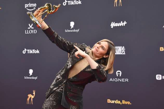 Hazel Brugger bei der 77. Bambi-Verleihung 2025 in den Bavaria Filmstudios. München, 13.11.2025