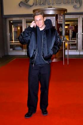 abb WuenscheEssen- Matthias Schweighöfer Schweighoefer Schauspieler auf dem roten Teppich bei der NRW Premiere des Kinofilms DAS LEBEN DER WÜNSCHE WUENSCHE im Kino Lichtburg am 13.02.2025 in Essen, NRW Deutschland