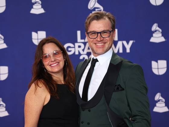 Joachim Horsley (R) and guest arrive for the 26th annual Latin Grammy Awards at the MGM Garden Arena in Las Vegas, Nevada on Thursday, November 13, 2025.  LAV20251113162 JAMESxATOA