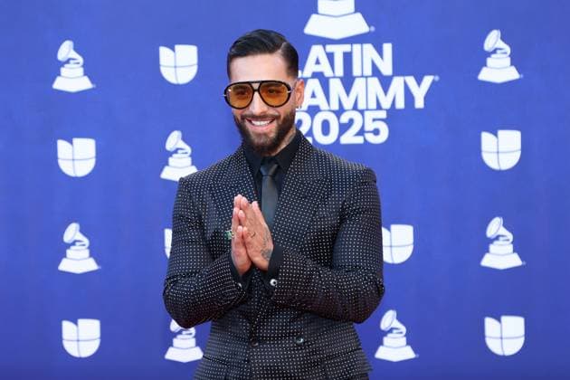 Maluma arrives for the 26th annual Latin Grammy Awards at the MGM Garden Arena in Las Vegas, Nevada on Thursday, November 13, 2025.  LAV20251113085 JAMESxATOA