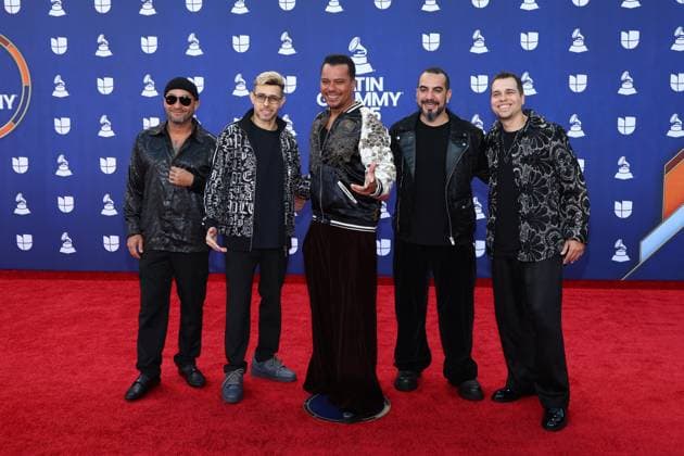 (L-R) Fred Araujo, Cris Oliveira, Bruno Cardoso, Sergio Jr. and Vinicius Augusto of Sorriso Maroto arrive for the 26th annual Latin Grammy Awards at the MGM Garden Arena in Las Vegas, Nevada on Thursday, November 13, 2025.  LAV20251113113 JAMESxATOA