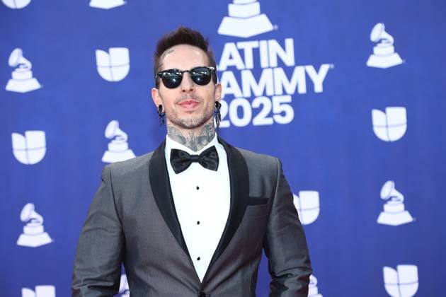 Jourdan Villarroel arrives for the 26th annual Latin Grammy Awards at the MGM Garden Arena in Las Vegas, Nevada on Thursday, November 13, 2025.  LAV20251113118 JAMESxATOA