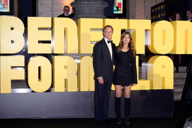 Alessandro Benetton und Martina Ferragamo bei der Premiere der Sky-Dokumentation Benetton Formula im Space Cinema Moderno. Rom, 13.11.2025