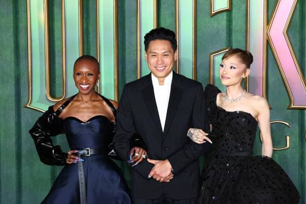 Wicked For Good premiere London, UK. Cynthia Erviro, Jon M. Chu and Ariana Grande at the Wicked For Good premiere. Leicester Square. 10th November 2025. LMK430-S111125-001 Anfisa Polyushkevych Landmark Media 