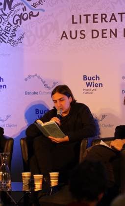 BUCH WIEN 2025 Wien, Messe, 14. 11. 2025 Elias HIRSCHL