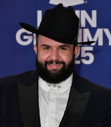 The 26th Annual Latin GRAMMY Awards - Arrivals Carin Leon attends The 26th Annual Latin GRAMMY Awards at MGM Grand Garden Arena on November 13, 2025 in Las Vegas, Nevada. . Las Vegas MGM Grand Garden Arena Nevada USA Copyright: xCxFlanigan imageSPACEx