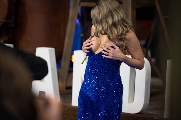 Premiere 2. Staffel LANDMAN Yvonne Woelke zeigt mehr als sie wollte (Busenblitzer Nippelblitzer) Europapremiere der 2. Staffel von LANDMAN im Kino Zoo Palast in Berlin Copyright: xEventpressxFuhrx