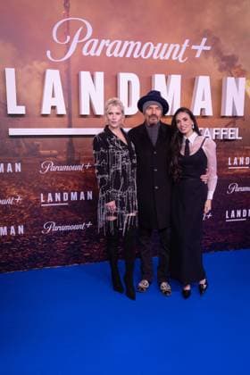 Premiere 2. Staffel LANDMAN Billy Bob Thornton Demi Moore Ali Larter Europapremiere der 2. Staffel von LANDMAN im Kino Zoo Palast in Berlin Copyright: xEventpressxFuhrx