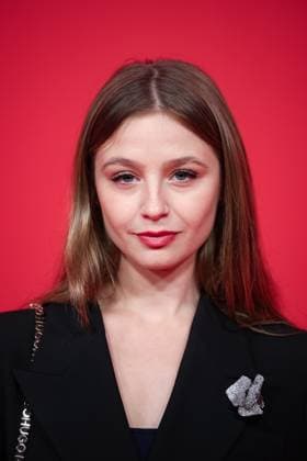 Award - Glamour Women of the Year 2025 - Flora Thiemann beim Glamour Women of the Year Award 2025 im Ritz Carlton Hotel Berlin am 14.11.2025. Copyright: xEventpressxKochanx