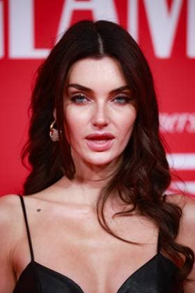 Award - Glamour Women of the Year 2025 - Celine Bethmann beim Glamour Women of the Year Award 2025 im Ritz Carlton Hotel Berlin am 14.11.2025. Copyright: xEventpressxKochanx