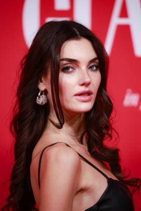 Award - Glamour Women of the Year 2025 - Celine Bethmann beim Glamour Women of the Year Award 2025 im Ritz Carlton Hotel Berlin am 14.11.2025. Copyright: xEventpressxKochanx