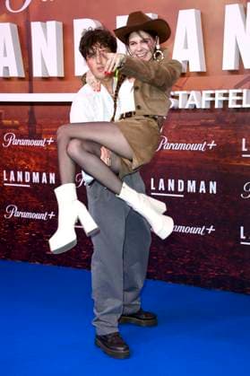 Leo Mahalo und Klaudia Giez bei der Europapremiere der 2. Staffel der Paramount Serie Landman im Zoo Palast. Berlin, 14.11.2025