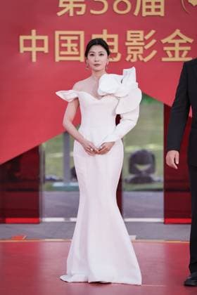 XIAMEN, CHINA - NOVEMBER 15: Actress Alyssa Chia Ching-wen arrives at the red carpet for the closing ceremony during the 38th China Golden Rooster Awards on November 15, 2025 in Xiamen, Fujian Province of China.  Copyright: xVCGx 111604093289