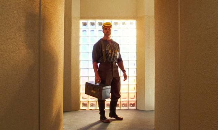 Arnold Schwarzenegger USA. Arnold Schwarzenegger in (C)Tri-Star Pictures movie:The Running Man (1987). Plot: In a future dystopian America, a wrongfully accused and convicted policeman gets his shot at freedom when he s forced to participate in a TV game show where convicts called Runners must battle killers for their freedom. LMK106-J11398-061125 Supplied by LMKMEDIA. Editorial Only. Landmark Media is not the copyright owner of these Film or TV stills but provides a service only for recognised Media outlets. 