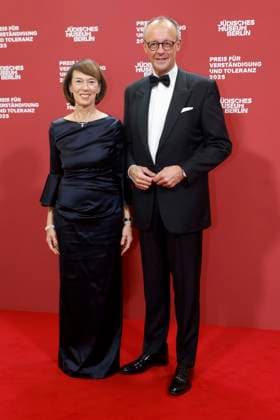15.11.2025, Bundeskanzler Friedrich Merz, und Ehefrau Charlotte Merz, beim 24. Preis fuer Verstaendigung und Toleranz im Juedischen Museum in Berlin, Berlin Deutschland, Germany