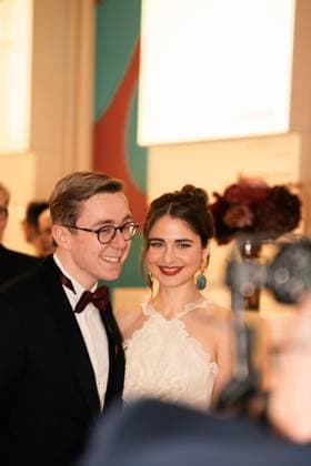 Deutschland, Kultur, Preis für Verständigung und Toleranz 2025 - Jüdisches Museum Berlin: Philipp Amthor (CDU) mit Partnerin Carlotta Voß Copyright: xJamesxZabelx