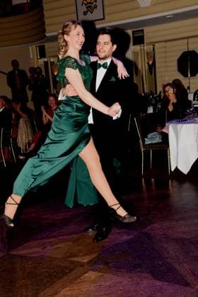 Narrhalla Faschingsprinzenpaar Stephan I. 34 Kuerten Entwicklungsingenieur Samantha I. Bigl 28 Produktmanagerin Muenchen 15.11.2025 Bayerischer Hof Narrhalla Hofballl Foto Muenchen