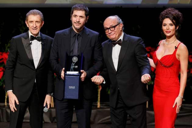 22nd Monte Carlo Film Festival - Awards Gala Night Gabriele Mainetti receive the Career Award during the awards gala night held at Grimaldi Forum during 22nd Monte Carlo Film Festival on November 15, 2025 in Monte Carlo, Monaco. Photo Marco Piovanotto ABACAPRESS.COM Monte Carlo Monaco  Copyright: xPiovanottoxMarco ABACAx