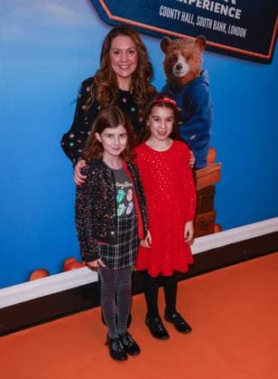 Celebrities At The Paddington Bear Festive Experience VIP Day In London - 16 Nov 2025 Laura Tobin seen attending The Paddington Bear Festive Experience VIP Day at County Hall in London. London United Kingdom Copyright: xBrettxCovex xSOPAxImagesx Laura BDC_6398