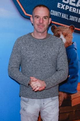 Celebrities At The Paddington Bear Festive Experience VIP Day In London - 16 Nov 2025 Martin Lewis seen attending The Paddington Bear Festive Experience VIP Day at County Hall in London. London United Kingdom Copyright: xBrettxCovex xSOPAxImagesx Martin BDC_6470