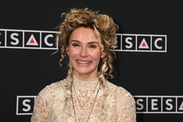 2025 SESAC Nashville Music Awards Clare Bowen arriving at the 2025 SESAC Nashville Music Awards held at the Country Music Hall of Fame and Museum on November 16, 2025 in Nashville, TN Nashville Country Music Hall of Fame and Museum Tennessee USA Copyright: xTammiexArroyox xAFF-USA.comx