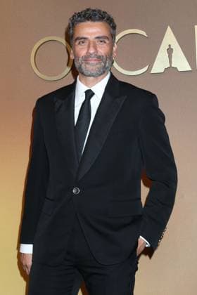 November 16, 2025, Los Angeles, Ca, USA: LOS ANGELES - NOV 16: Oscar Isaac at the 2025 Governors Awards at the Ray Dolby Ballroom on November 16, 2025 in Los Angeles, CA Los Angeles USA - ZUMAnc22 20251116_zaa_nc22_213 Copyright: xKathyxHutchinsx