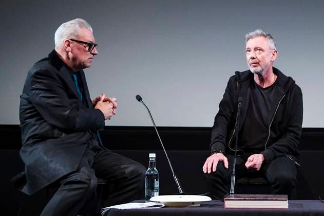 Mark Kermode und John Simm in der Talkshow Mark Kermode Live in 3D im BFI Southbank. London, 17.11.2025
