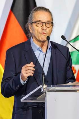 Ralf Rothmann bei der Verleihung des Kunstpreises des Landes Nordrhein-Westfalen 2025 an Ralf Rothmann. Düsseldorf, 17.11.2025 Foto:xO.xLangelx xFuturexImagex kunstpreis_5104