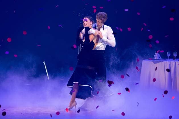 Lets DanceLive - Die Tour 2025 Taliso Engel und Patricija Ionel bei der Live-Show Lets Dance am 17.11.2025 in der Festhalle Frankfurt. Frankfurt Festhalle Hessen