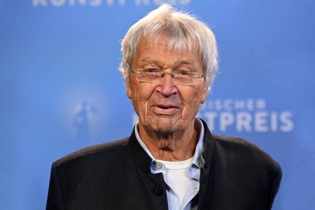 Gerhard POLT (Kabarettist), Einzelbild,angeschnittenes Einzelmotiv,Portraet,Portrait,Porträt. Verleihung Bayerischer Kunstpreis 2025 am 18.11.2025 im Bergson Kunstkraftwerk in Muenchen