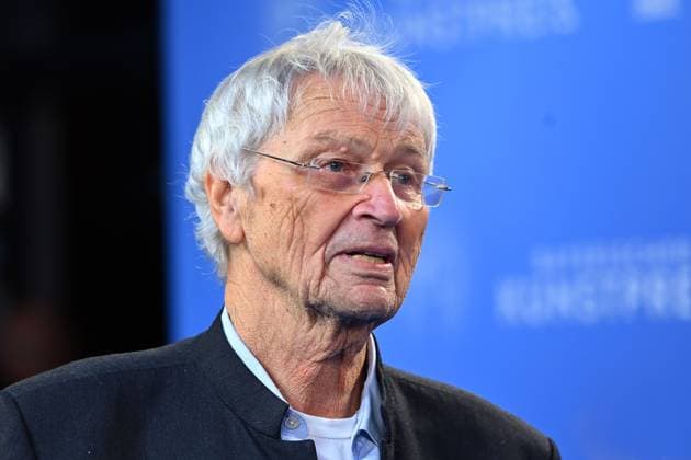 Gerhard POLT (Kabarettist), Einzelbild,angeschnittenes Einzelmotiv,Portraet,Portrait,Porträt. Verleihung Bayerischer Kunstpreis 2025 am 18.11.2025 im Bergson Kunstkraftwerk in Muenchen