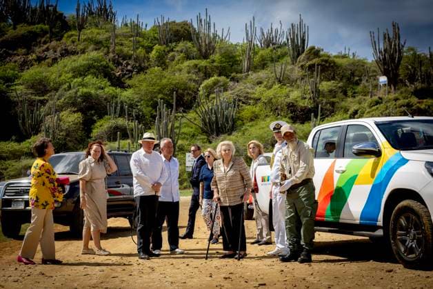 18-11-2025 Antillen Princess Beatrix, patron of the Dutch Caribbean Nature Alliance (DCNA), visited Washington Slagbaai National Park and the Jantje Beton playground and Tera Barra on the 1st day of the 2 day visit to Bonaire. Â  Copyright: xPPEx