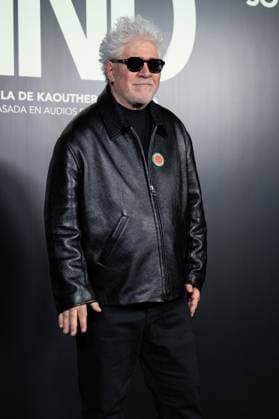 Premiere for the film La Voz de Hind , in Madrid, Spain - 18 Nov 2025 Pedro Almodovar poses during the premiere for the film La Voz de Hind , at the Palacio de la Prensa, on November 18, 2025 in Madrid, Spain Madrid Spain Copyright: xAtilanoxGarciax xSOPAxImagesx photo00918