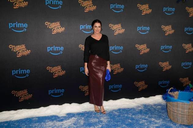 November 18, 2025, Rome, Italy: Luisa Ranieri attends the blu carpet of movie Natale senza Babbo at Cinema Adriano. Rome Italy - ZUMAs197 20251118_aaa_s197_133 Copyright: xMarioxCartellix