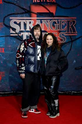 Stranger Things 5 , Fan Event im Flughafen Tempelhof, Berlin, 18.11.2025 Rea Garvey und Josephine Garvey bei dem Fan Event zu Stranger Things im Hangar 7 im Flughafen Tempelhof in Berlin am 18.11.2025 Berlin Flughafen Tempelhof Copyright: xAnitaxBuggex