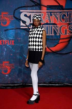 Stranger Things 5 , Fan Event im Flughafen Tempelhof, Berlin, 18.11.2025 Toni Dreher bei dem Fan Event zu Stranger Things im Hangar 7 im Flughafen Tempelhof in Berlin am 18.11.2025 Berlin Flughafen Tempelhof Copyright: xAnitaxBuggex