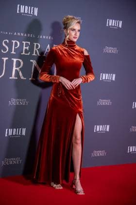 Desperate Journey London Premiere in London - 18 Nov 2025 Georgia Meacham attends the London Premiere of Desperate Journey at Odeon Luxe Leicester Square. London United Kingdom Copyright: xLoredanaxSangiulianox xSOPAxImagesx LSangiuliano-2-110