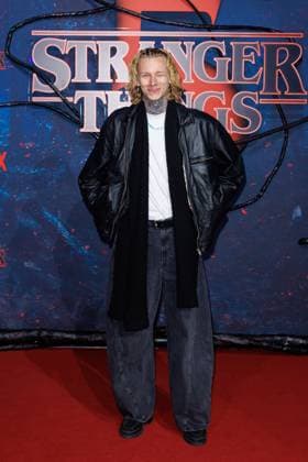Fan Event - Stranger Things 5 - Joseph Lotter beim Netflix Stranger Things Staffel 5 Fan Event im Flughafen Tempelhof Hangar 7 am 18.11.2025 in Berlin. Copyright: xEventpressxKochanx