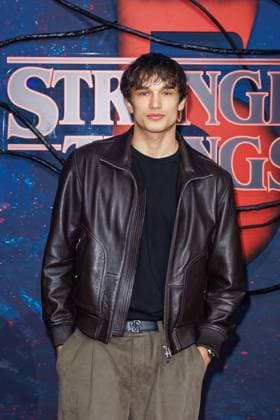 Fan Event - Stranger Things 5 - Giuliano Poplawski beim Netflix Stranger Things Staffel 5 Fan Event im Flughafen Tempelhof Hangar 7 am 18.11.2025 in Berlin. Copyright: xEventpressxKochanx