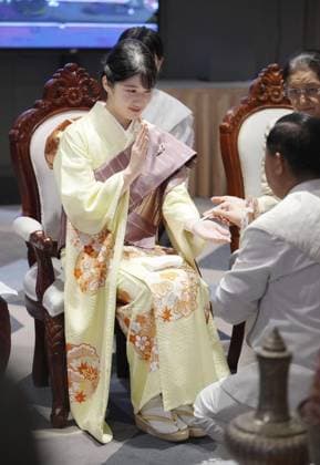 Japan Princess Aiko in Laos Japanese Princess Aiko attends a traditional Lao ritual to wish for people s health and good luck in Vientiane on Nov. 18, 2025, during her official trip to Laos. (Pool photo)  A14AA0005044109P