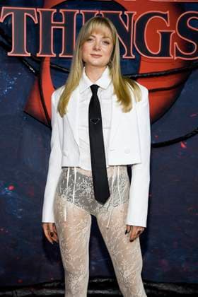 abb Anna Engelsschall zu Gast auf dem roten Teppich beim Grossen Fan-Event mit Screening der Netflix Serie STRANGER THINGS 5 im Tempelhof Airport am 18.11.2025 in Berlin Berlin Deutschland