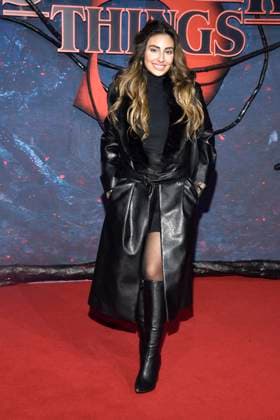 abb Melisa Gelen zu Gast auf dem roten Teppich beim Grossen Fan-Event mit Screening der Netflix Serie STRANGER THINGS 5 im Tempelhof Airport am 18.11.2025 in Berlin Berlin Deutschland