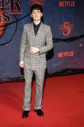 abb Noah Schnapp zu Gast auf dem roten Teppich beim Grossen Fan-Event mit Screening der Netflix Serie STRANGER THINGS 5 im Tempelhof Airport am 18.11.2025 in Berlin Berlin Deutschland