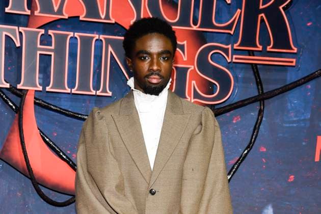 abb Caleb McLaughlin zu Gast auf dem roten Teppich beim Grossen Fan-Event mit Screening der Netflix Serie STRANGER THINGS 5 im Tempelhof Airport am 18.11.2025 in Berlin Berlin Deutschland